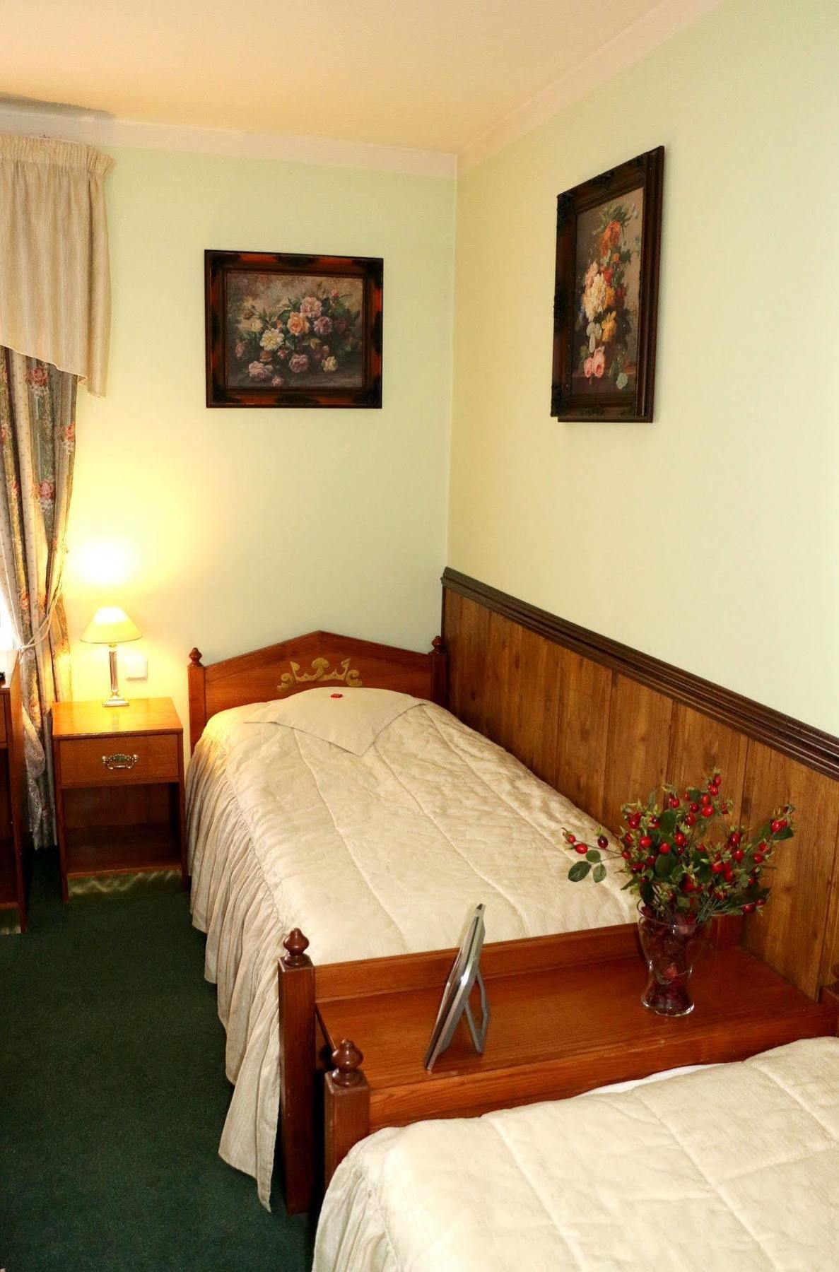 River Star Hotel Praga Esterno foto